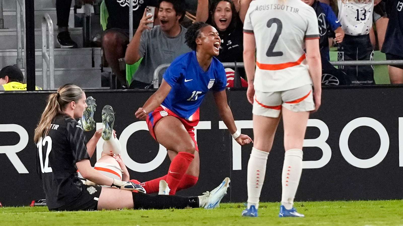 欧冠赛场上 欧冠赛场上